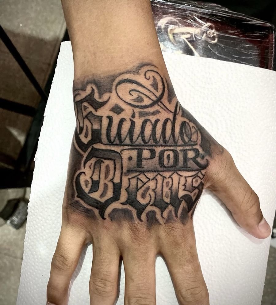 Lettering en la mano